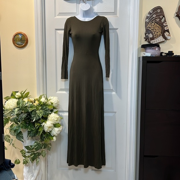 FOREVER 21 MAXI DRESS SIZE S - Picture 9 of 9